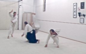 Sensei Tom Brooks doing Freestyle with 3 attackers at once.